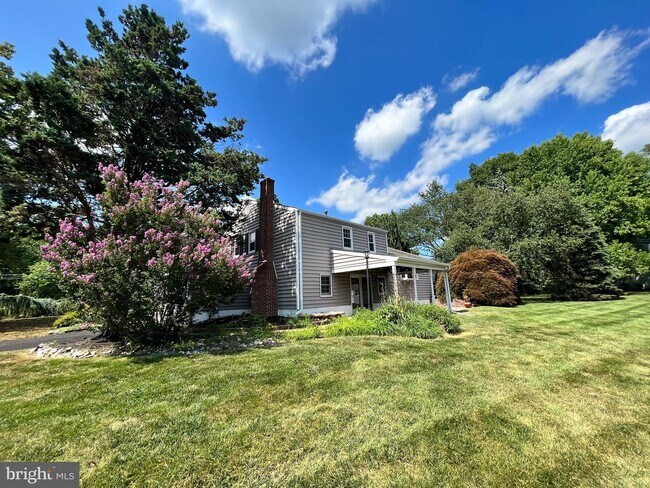 Building Photo - 146 Cherry Blossom Dr