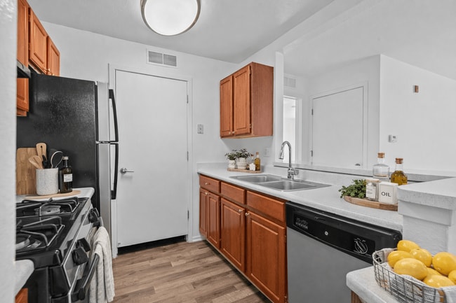 Foto del edificio - Canton Club Apartments - Canton, MI
