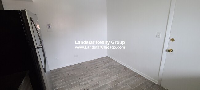 Building Photo - 1314 Carol St