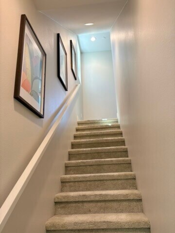 Foto del edificio - 2241 Horseback Rd