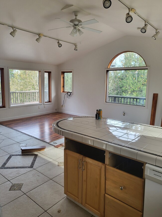 Foto del edificio - 284 Watershed Rd