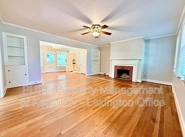 Foto del edificio - 484 Hart Rd