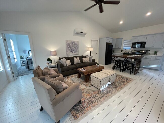 Foto del edificio - 11 Possum Creek Rd