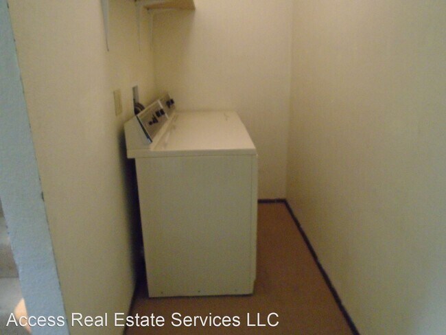 Foto del edificio - 2 br, 1 bath House - 421 Gladstone