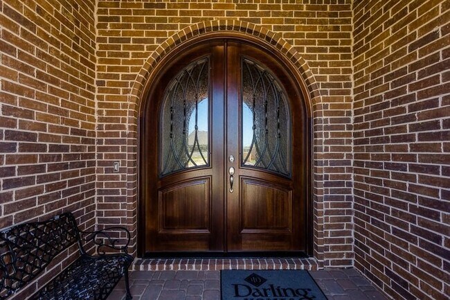 Building Photo - 2064 Bluestem Dr