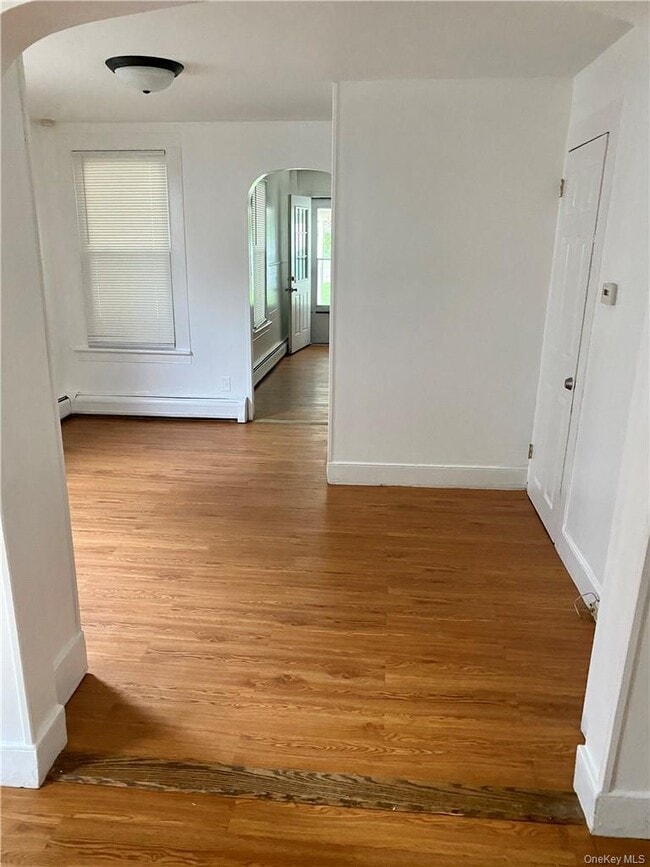 Building Photo - 8 Park Ave