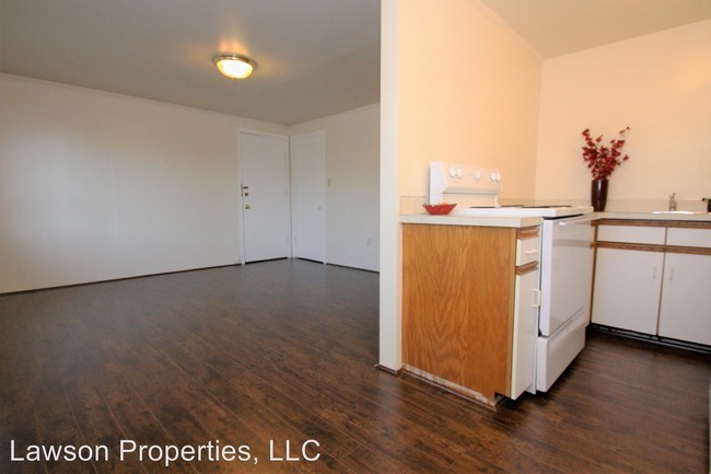 Building Photo - 2118 N 30th St
