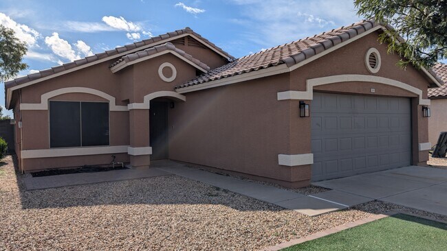 Building Photo - 15843 W Madison St