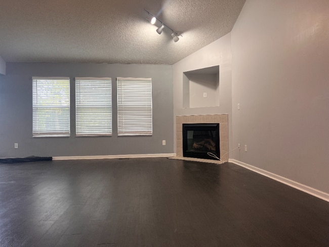 Foto del edificio - 712 Cape Henry Dr