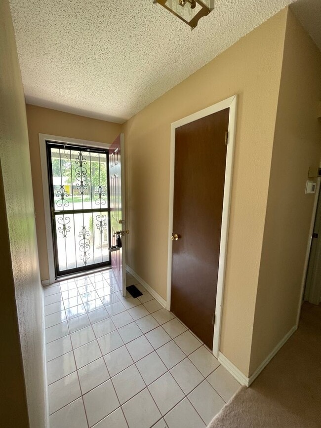 Building Photo - Charming Rental in Broken Arrow 3BD 2BA 2 ...