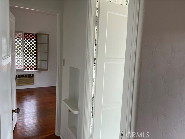 Building Photo - 11141 Hesby St