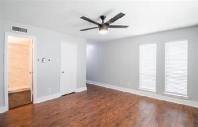 Foto del edificio - 5808 Sandhurst Ln