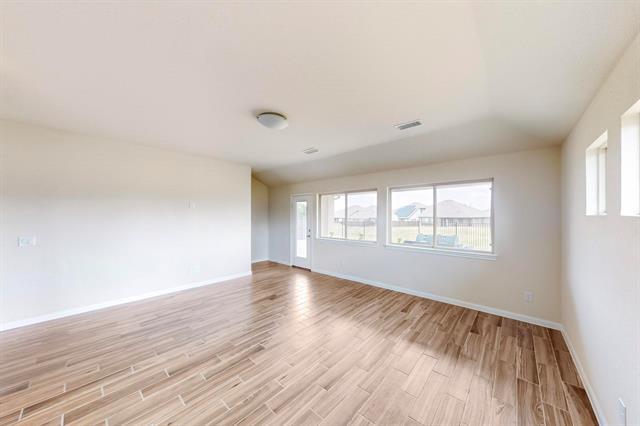 Foto del edificio - 1265 Rosebush Rd
