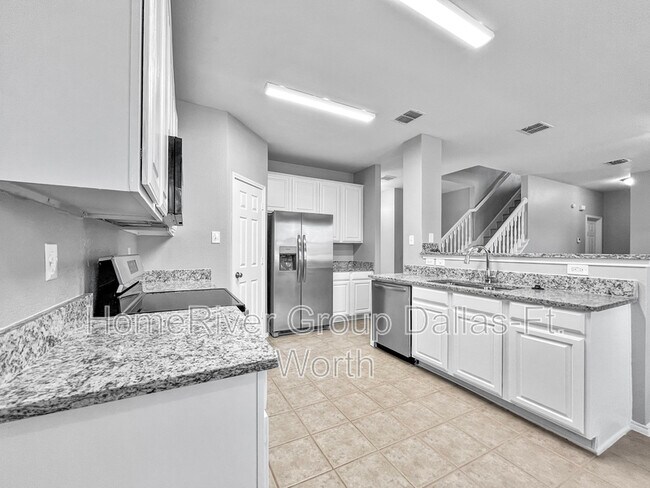 Foto del edificio - 507 Binkley Ct