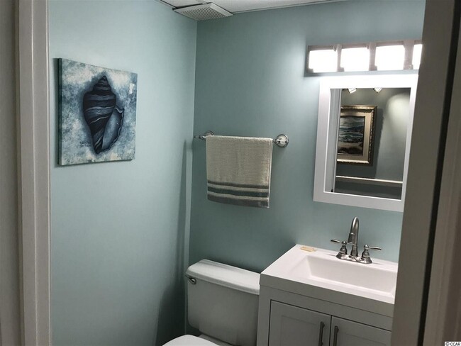 Building Photo - 1210 N Waccamaw Dr