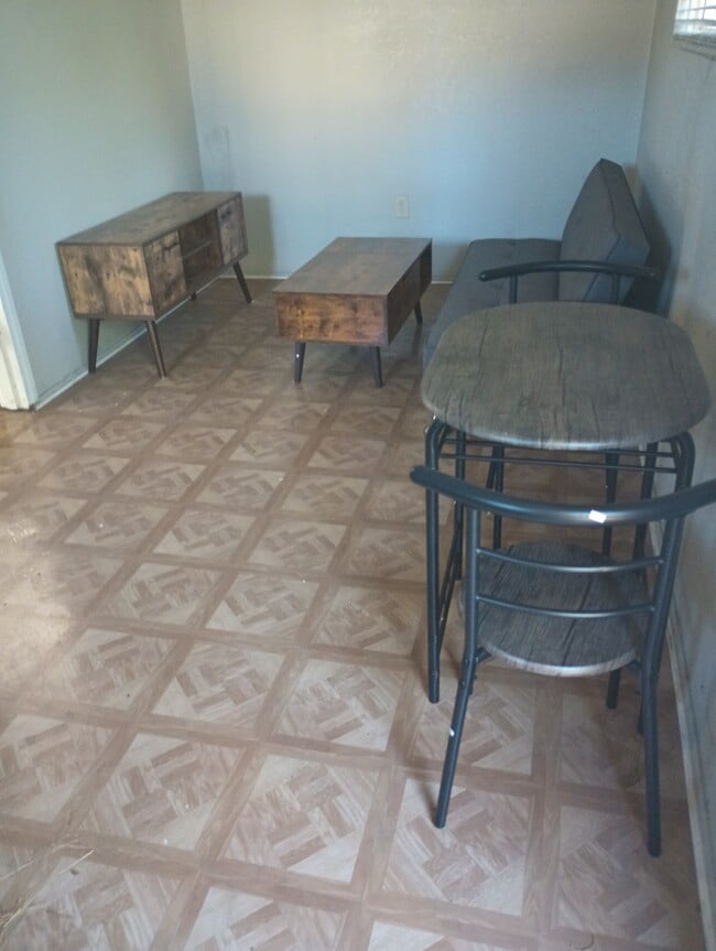 Living Room - 11925 168th St