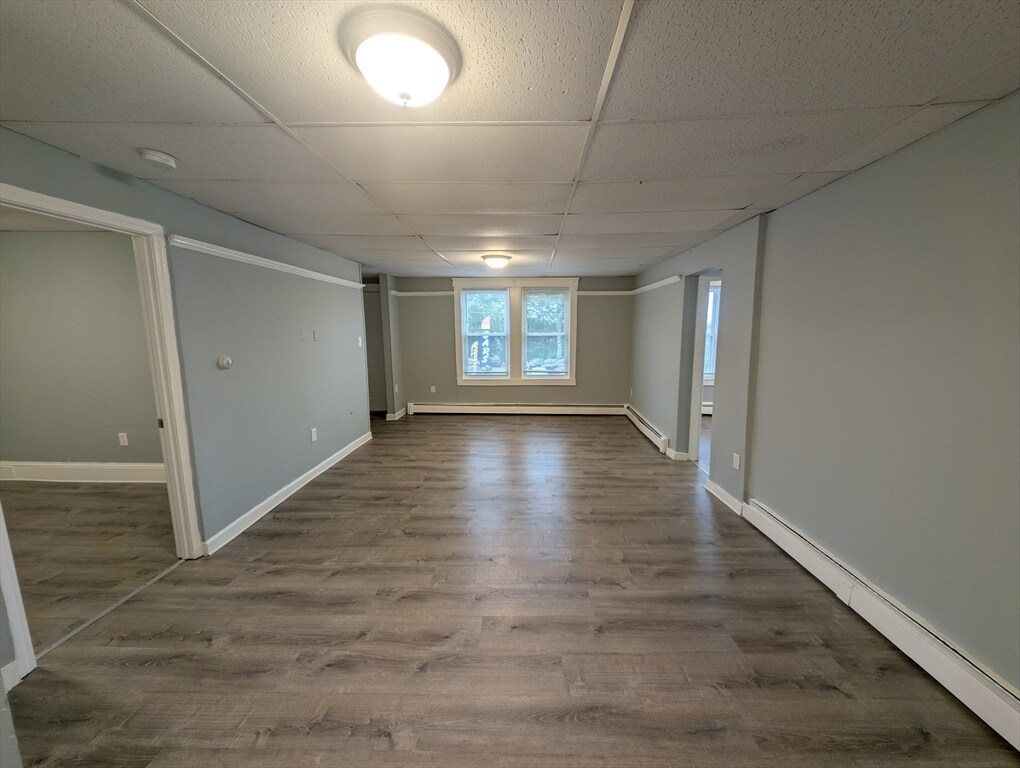 Foto principal - 441 Riverside Dr