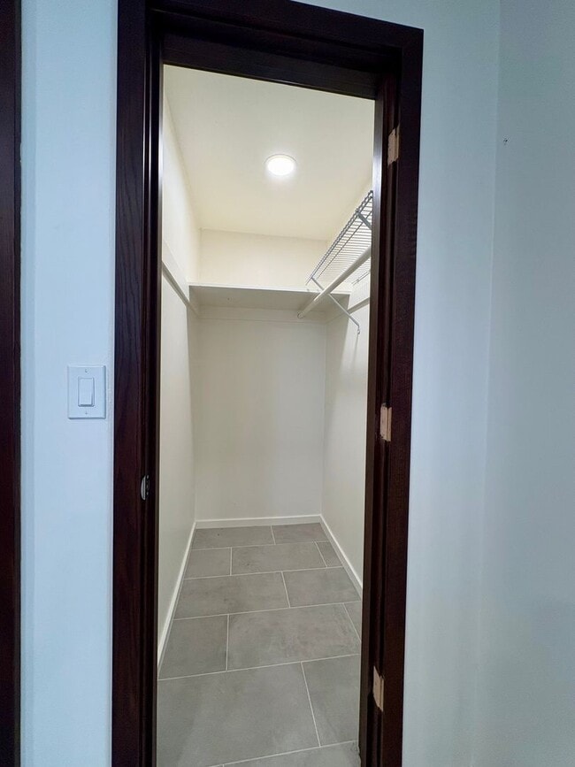 Foto del edificio - 9SJ