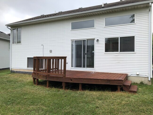 Building Photo - 4541 Brookmeadow Ct SE
