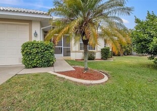 Building Photo - 207 Lewis Cir