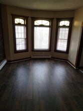 Building Photo - 407 Wethers Field Ave