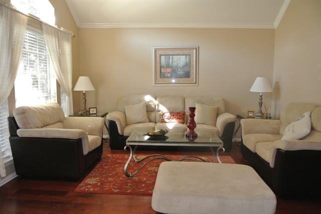 Foto del edificio - 6424 Skyline Dr