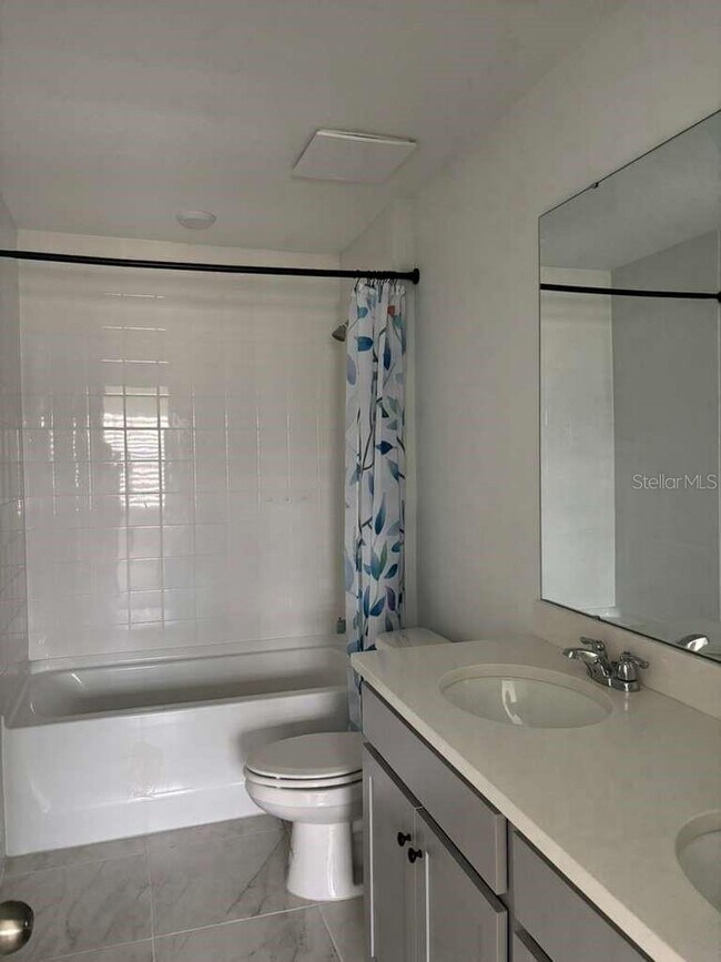 Foto del edificio - 12978 Promise Pl