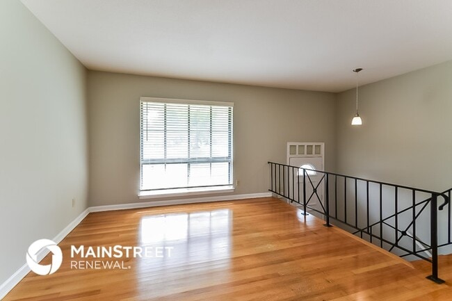 Building Photo - 4798 Chuck Ave