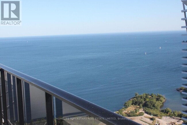 Building Photo - 70 Annie Craig Dr