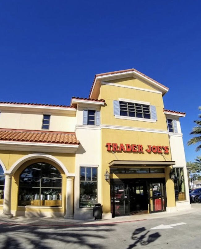 Foto del edificio - 915 Railroad Ave