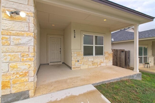 Building Photo - 473 CR 306