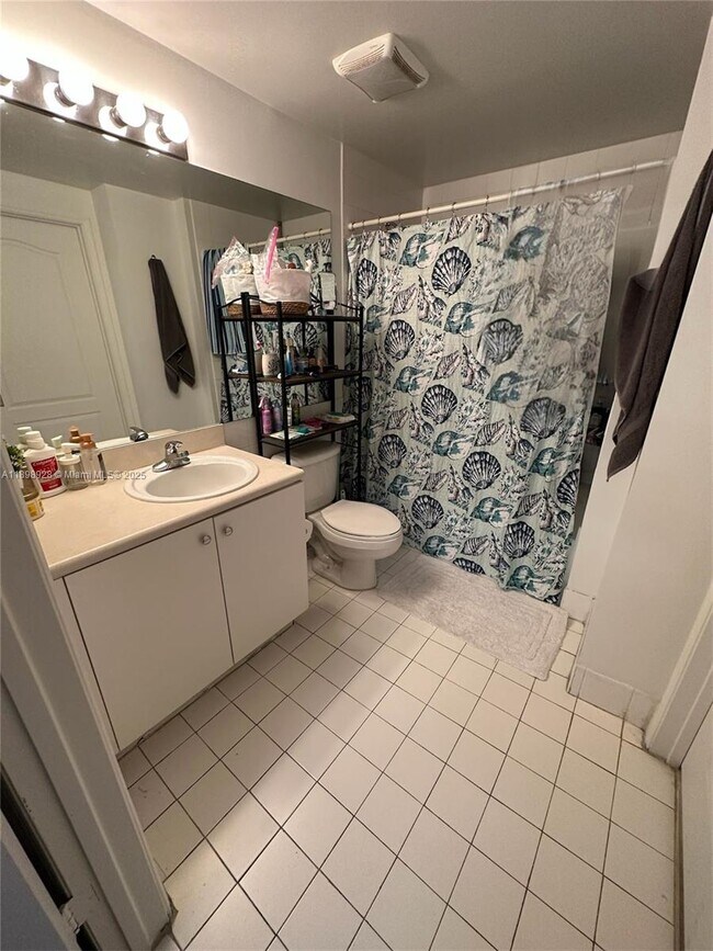 Foto del edificio - 5077 NW 7th St