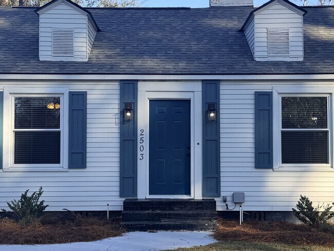 Foto del edificio - Beautiful Newly Renovated Home in the heart of Valdosta