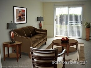 Building Photo - 46 Dean St