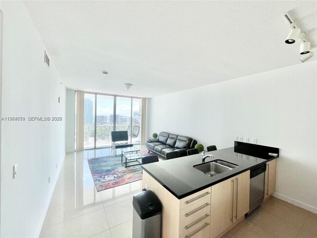 Building Photo - 79 SW 12th St