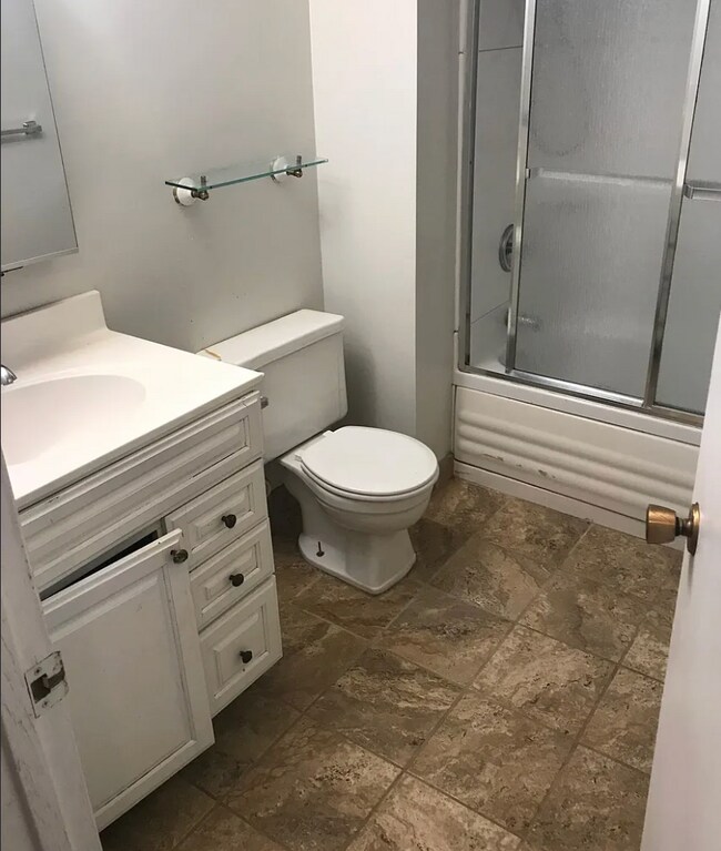 Building Photo - 15598 Garfield Cir