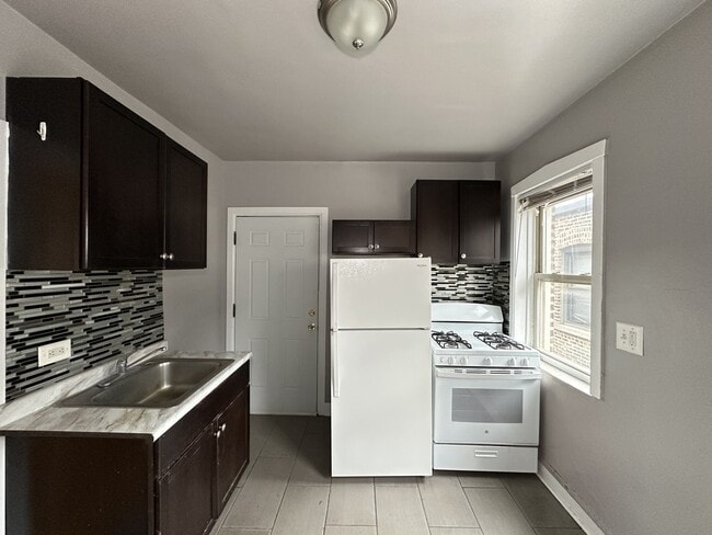 Foto del edificio - 4027 W Melrose St