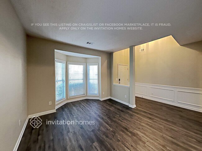 Building Photo - 1218 Everwood Dr SW