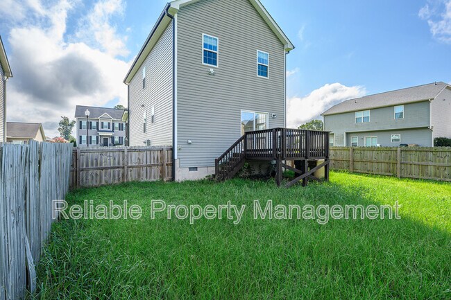 Foto del edificio - 304 Houston Ln