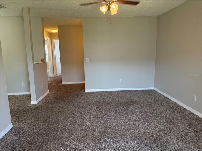 Foto del edificio - 4148 Pershing Pointe Pl