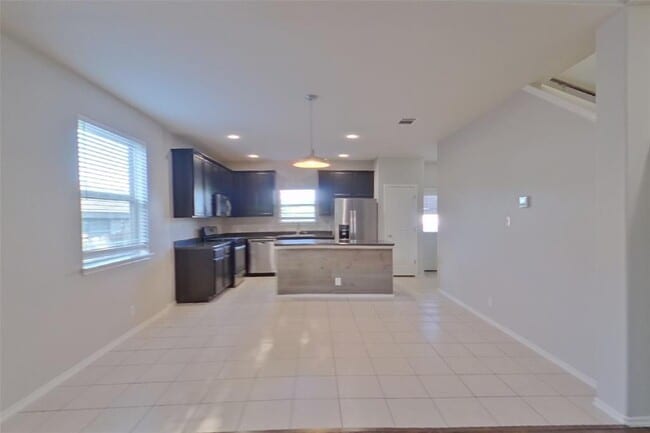 Building Photo - 240 Dragon Ridge Rd