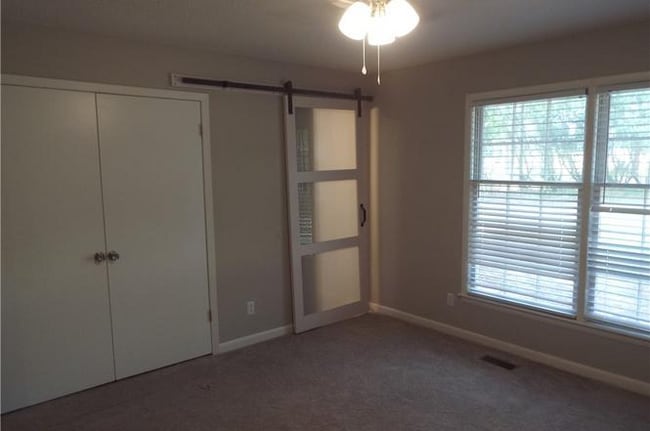 Building Photo - 1441 Carnsmore Dr