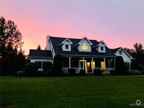 Building Photo - 8350 Manchester Park Dr