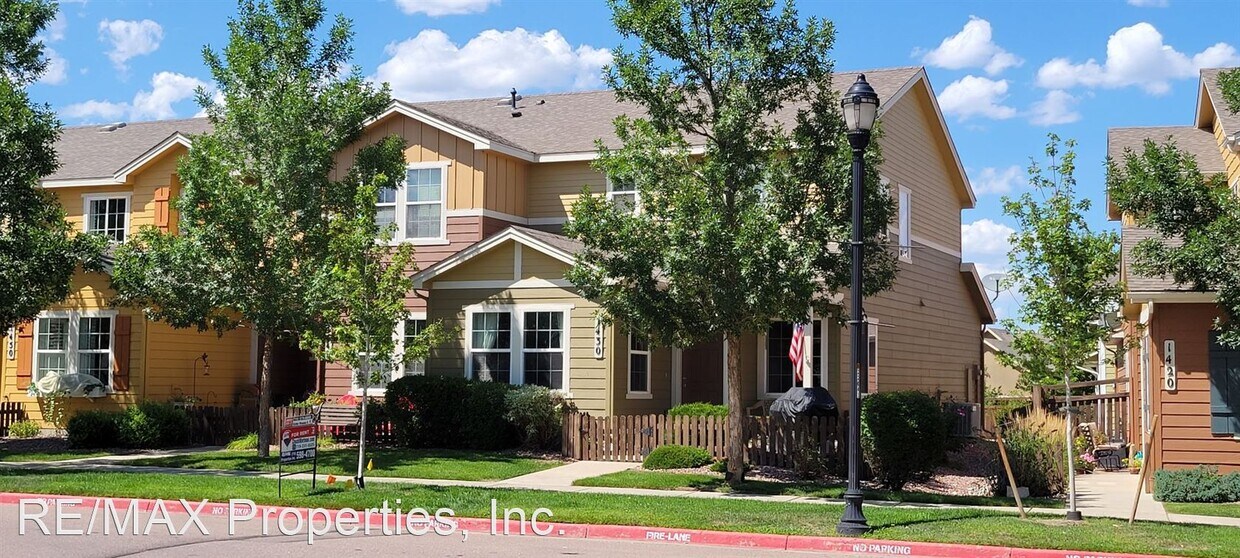 Foto principal - 3 br, 2.5 bath House - 1430 Gold Hill Mesa Dr