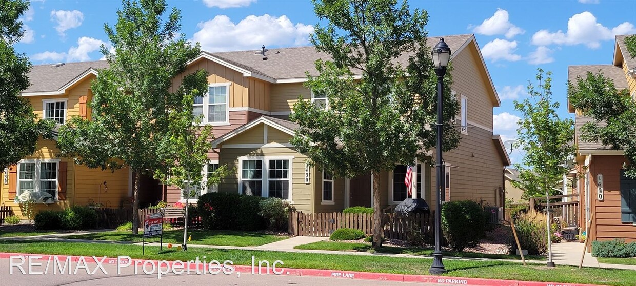 Primary Photo - 3 br, 2.5 bath House - 1430 Gold Hill Mesa Dr