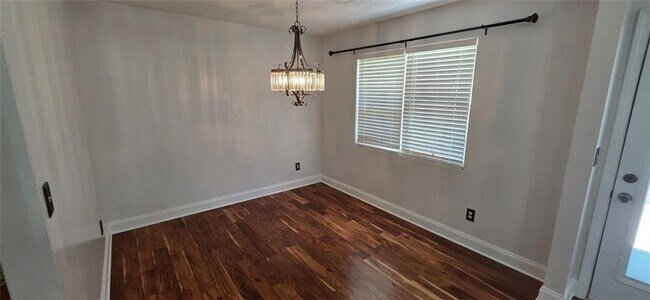 Foto del edificio - 174 Amelia Garden Way SE