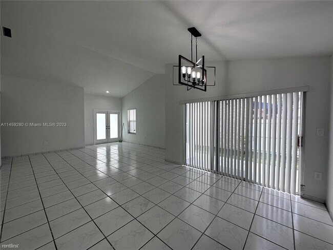 Foto del edificio - 3 br, 2 bath House - 14311 SW 90th Ter