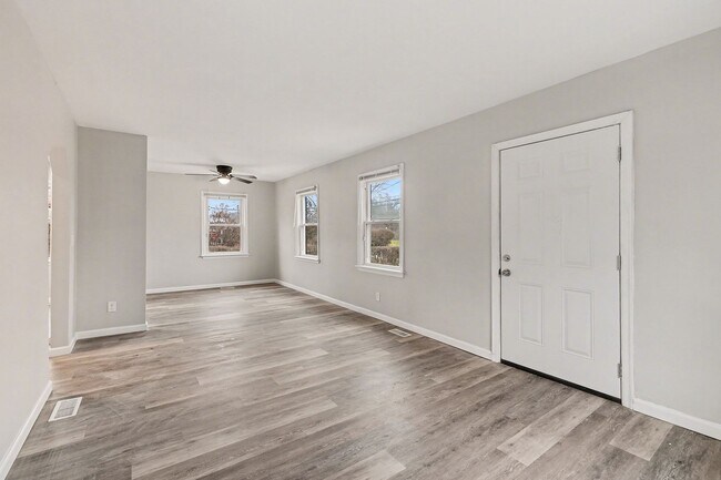 Foto del edificio - Stunning 3 Bed 1 Bath Home