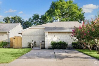 Building Photo - 5435 Ridge Wind Ln