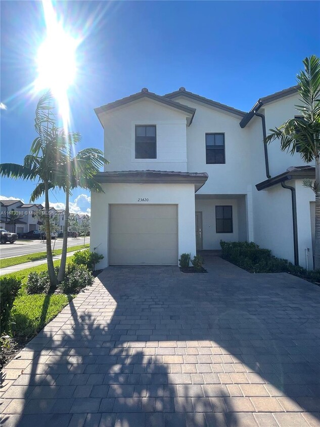 Foto principal - 23420 SW 131st Ave